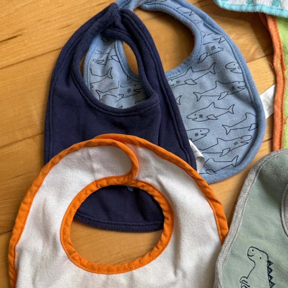 Assorted Baby Bibs Set - Picture 6 of 6